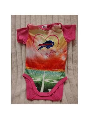 NFL Buffalo Bills Onesie Newborn Girls Size 3-6 Months Short Sleeves
